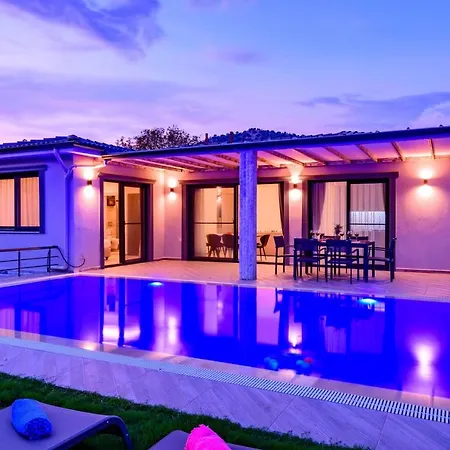 Outstanding Near Historical Area In Daire *