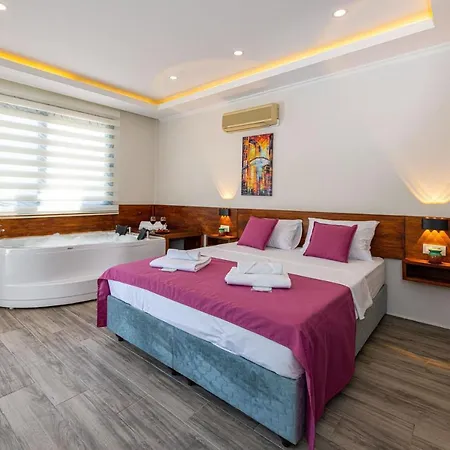 Outstanding Near Historical Area In Daire *